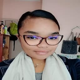 Jocelynah R.