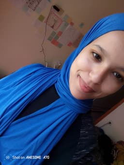Soumia E.