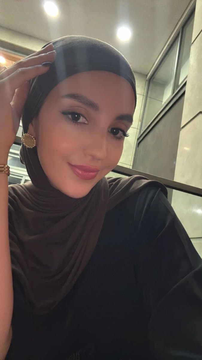Fatima I.