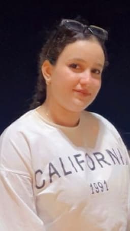 Amina B.