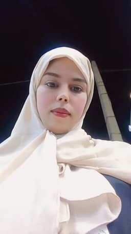 فاطمة الزهراء ب.