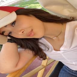 HIBA A.